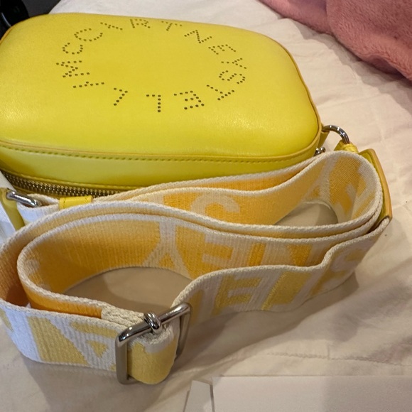 Stella McCartney Stella Logo Camera Crossbody Bag 💼 Citrus - Picture 10 of 16
